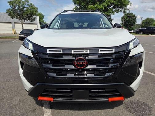 Pearl 2026 Nissan Rogue