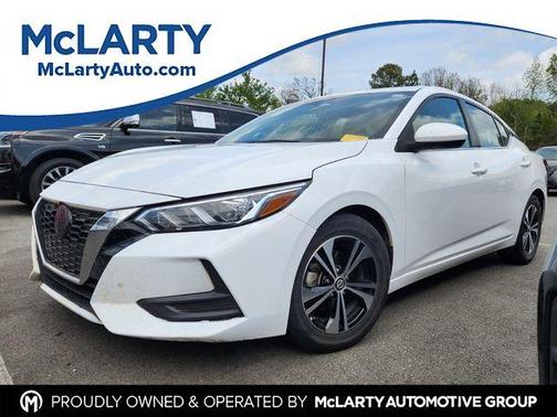 Cloud White 2022 Nissan Sentra SV