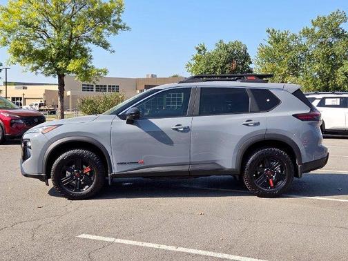 Boulder Gray Pearl 2026 Nissan Rogue CREEK