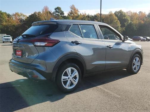 2025 Nissan Kicks Play S