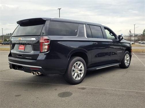 2023 Chevrolet Suburban Premier