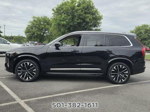 Onyx Black Metallic 2025 Volvo XC90 B5 Plus