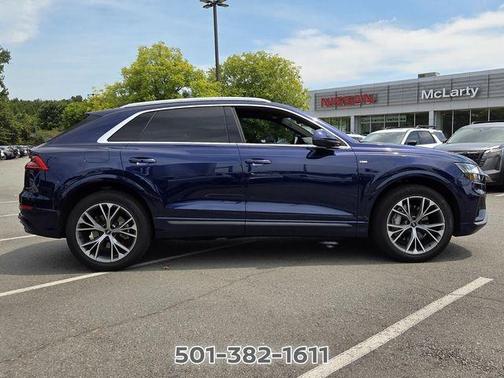 Navarra Blue Metallic 2021 Audi Q8 55 Premium Plus