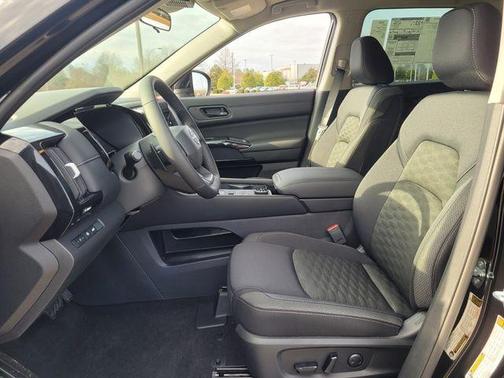 Black 2026 Nissan Pathfinder SV