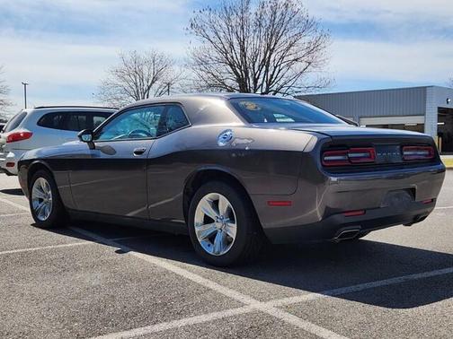 Granite Crystal Metallic 2015 Dodge Challenger SXT
