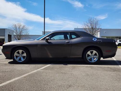 Granite Crystal Metallic 2015 Dodge Challenger SXT