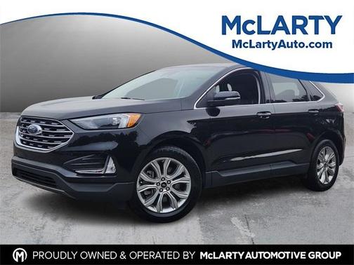 2023 Ford Edge Titanium