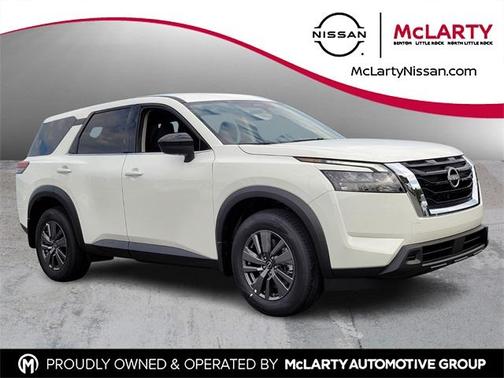 2025 Nissan Pathfinder S