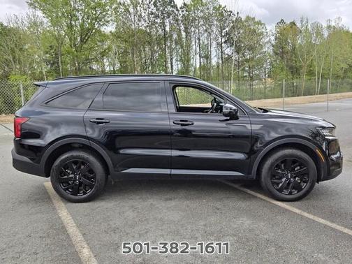 Ebony Black 2021 Kia Sorento S