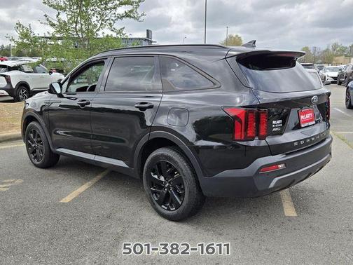 Ebony Black 2021 Kia Sorento S