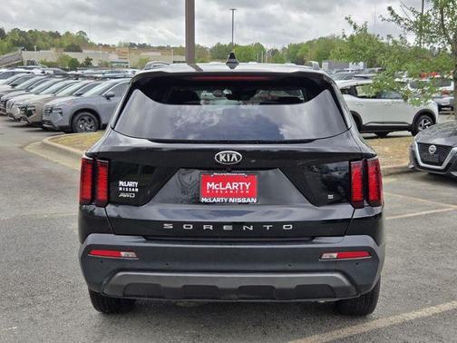 2021 Kia Sorento S
