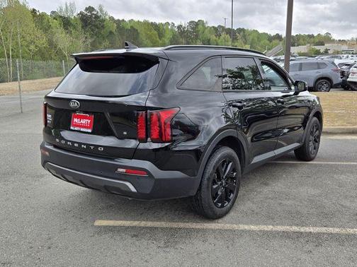 2021 Kia Sorento S