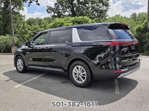 Aurora Black 2024 Kia Carnival LX
