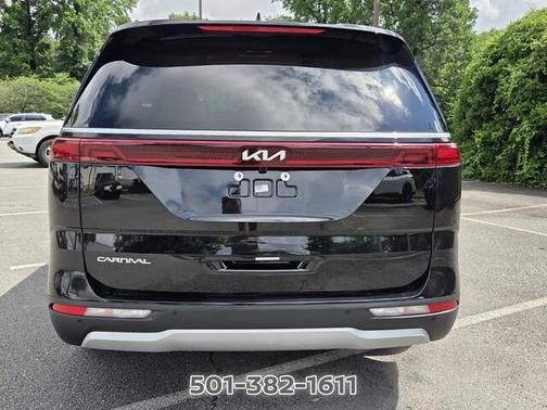 Aurora Black 2024 Kia Carnival LX