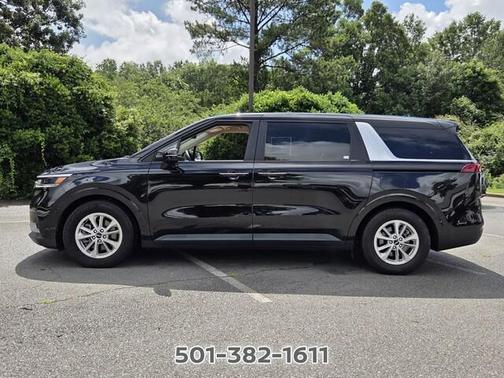 Aurora Black 2024 Kia Carnival LX