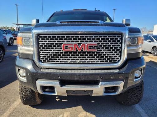 2017 GMC Sierra 2500 Denali