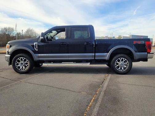 2022 Ford F-350 Lariat Super Duty