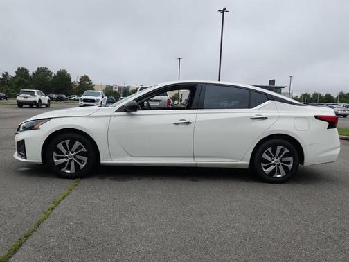 2025 Nissan Altima S