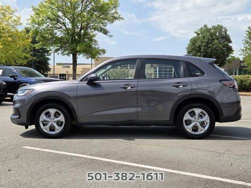 Modern Steel Metallic 2025 Honda HR-V LX