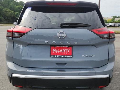 2025 Nissan Rogue Platinum