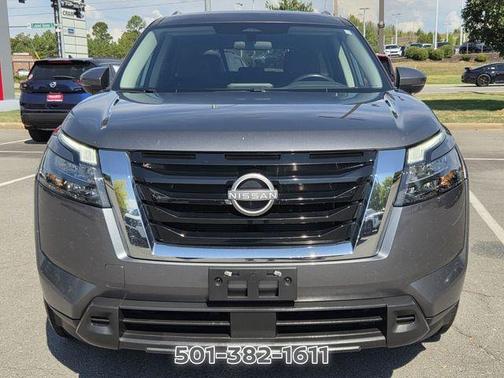 Gun Metallic 2024 Nissan Pathfinder SV