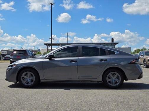 Gun Metallic 2027 Nissan Sentra S