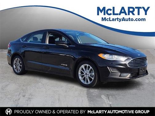 2019 Ford Fusion Hybrid SE