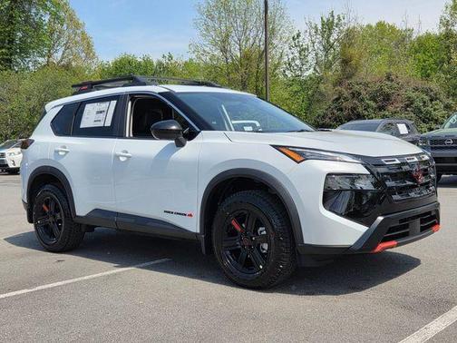 Everest White P 2026 Nissan Rogue Rock Creek