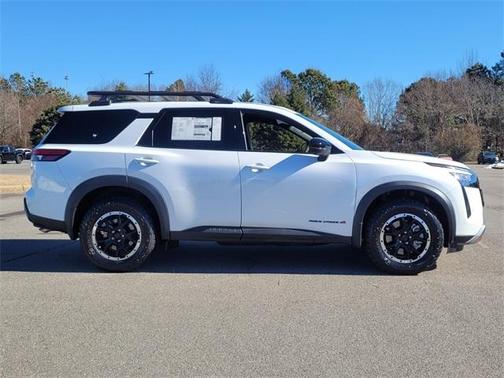 2026 Nissan Pathfinder Rock Creek