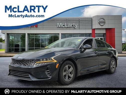 Ebony Black 2022 Kia K5 LXS
