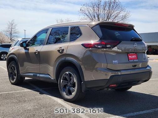 Baja Storm 2024 Nissan Rogue SV