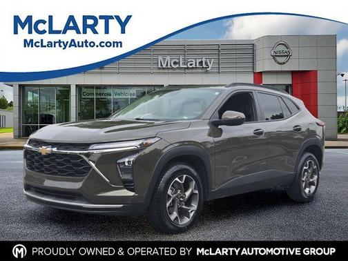 Bronze Metallic 2024 Chevrolet Trax LT