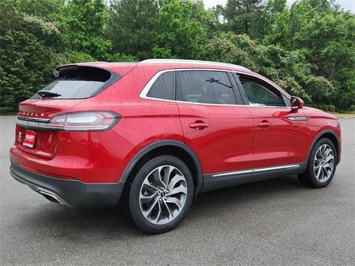 2021 Lincoln Nautilus Reserve