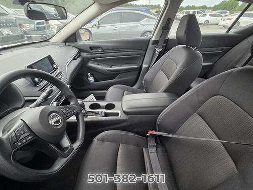 Glacier White 2024 Nissan Altima 2.5 S