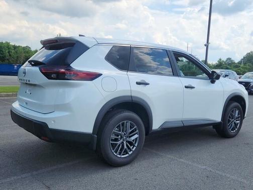 2025 Nissan Rogue S