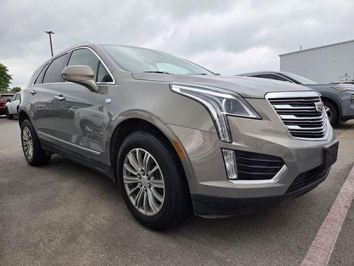 Bronze 2017 Cadillac XT5 Luxury