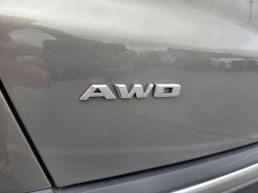 Bronze 2017 Cadillac XT5 Luxury