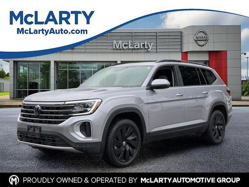 Silver Bird Metallic 2024 Volkswagen Atlas 2.0T SE w/Technology