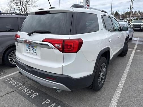 2018 GMC Acadia SLT-1