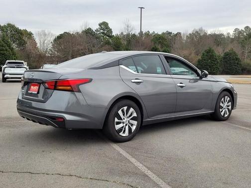 2025 Nissan Altima S