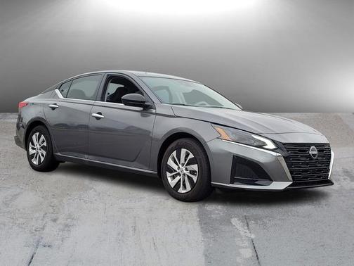 2025 Nissan Altima S