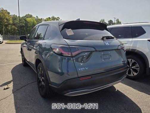 Pearl 2024 Honda HR-V Sport