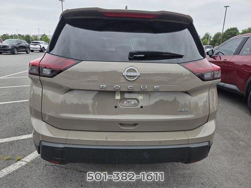 Baja Storm 2025 Nissan Rogue SV