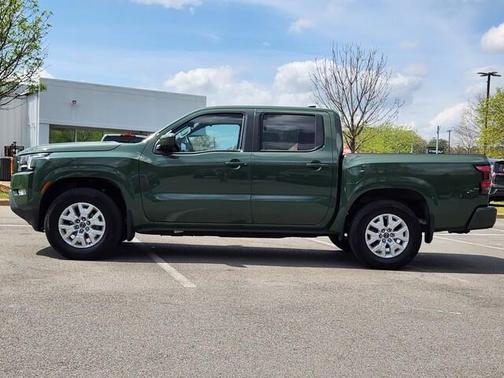 Tactical Green 2024 Nissan Frontier SV