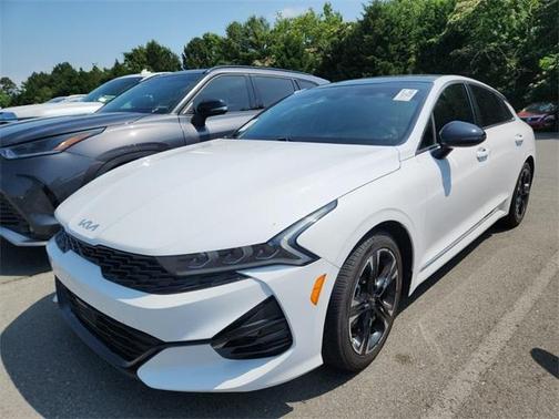 2022 Kia K5 GT-Line