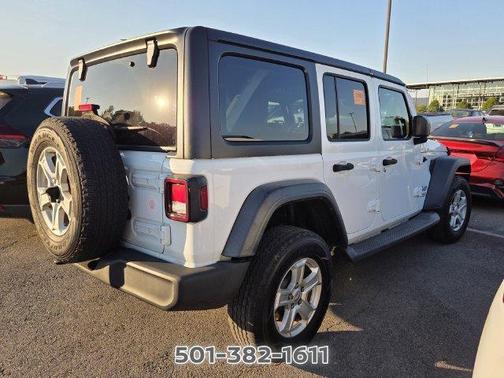 Bright White Clearcoat 2018 Jeep Wrangler Unlimited Sport