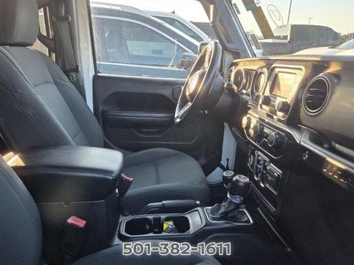 Bright White Clearcoat 2018 Jeep Wrangler Unlimited Sport