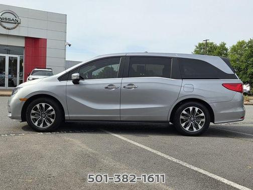 Lunar Silver Metallic 2024 Honda Odyssey EX-L