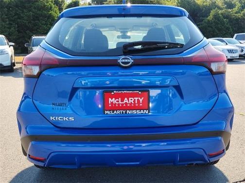 2025 Nissan Kicks Play S
