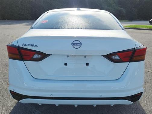 2025 Nissan Altima S